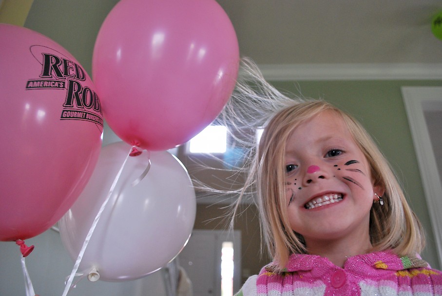 static electricity experiments with balloons